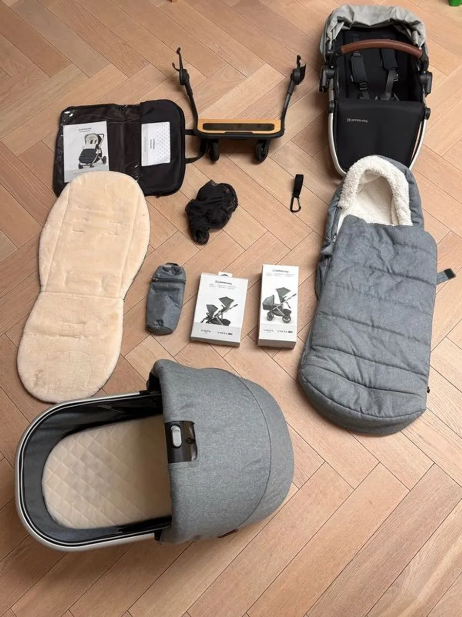 UPPAbaby VISTA and all Accessories - Image 4