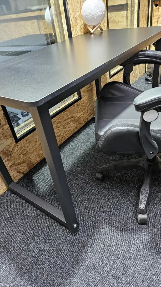 Office desk computer table brand new - Image 1