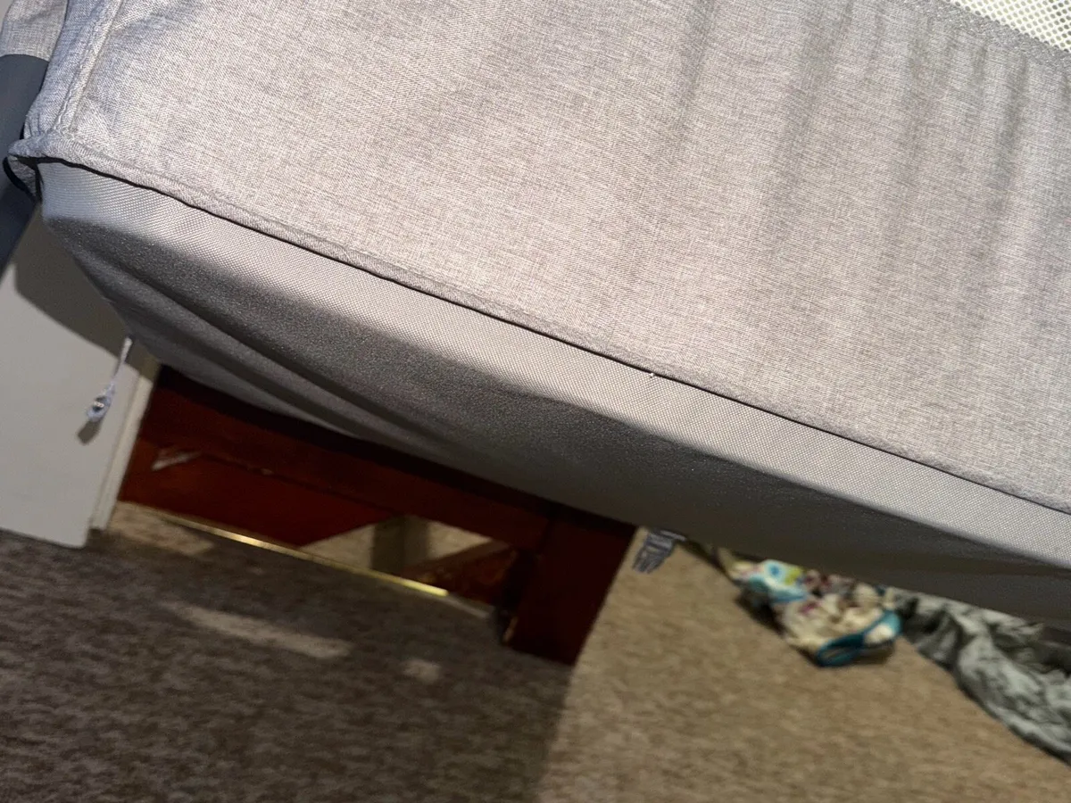 Baby crib - Image 1