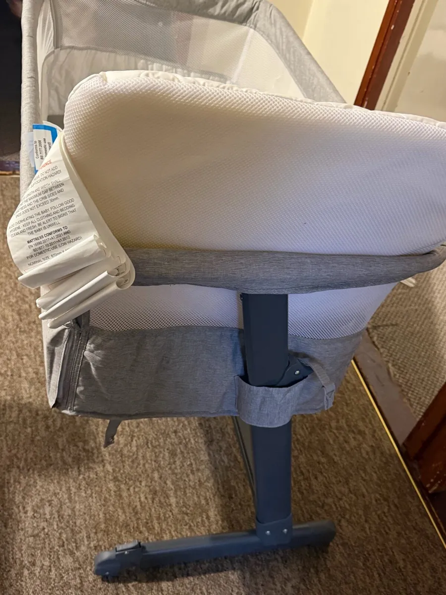 Baby crib - Image 2
