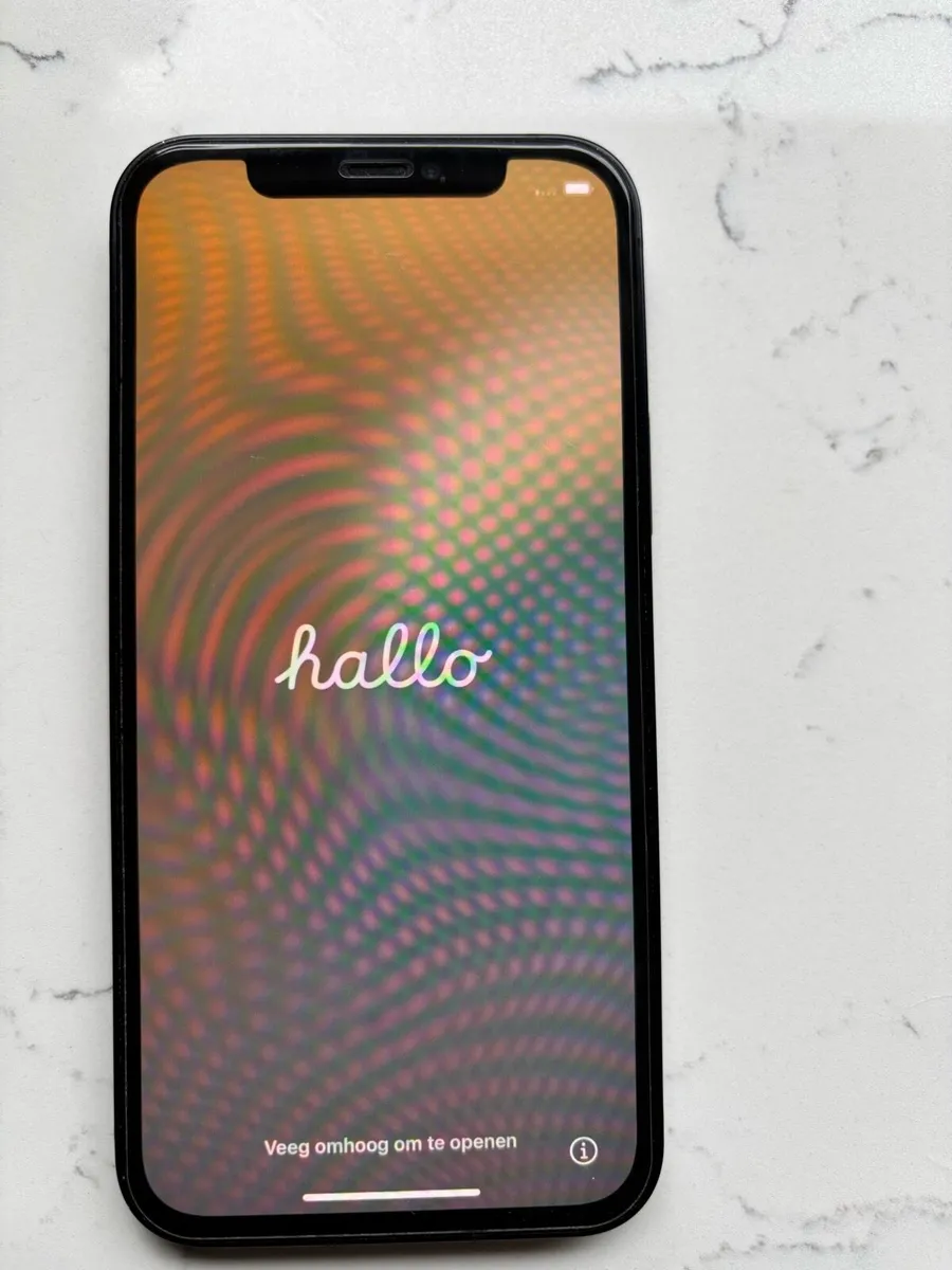 iPhone 12 - Image 1