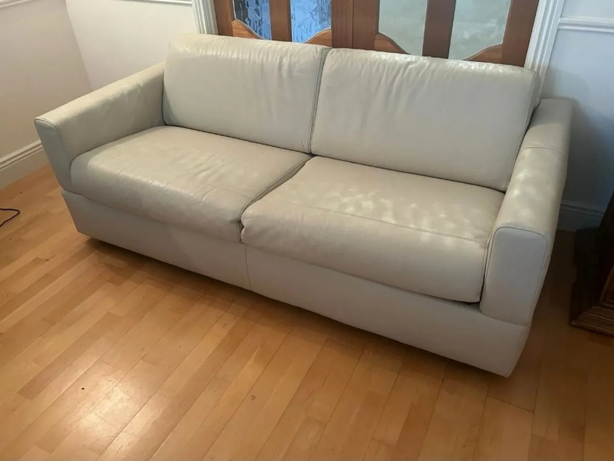 Leather sofa bed - Image 2