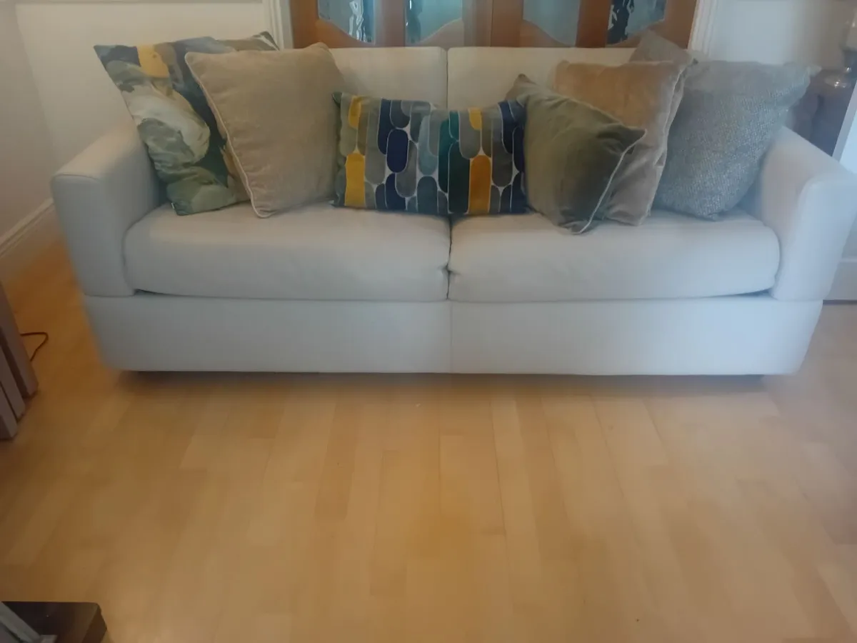 Leather sofa bed - Image 4