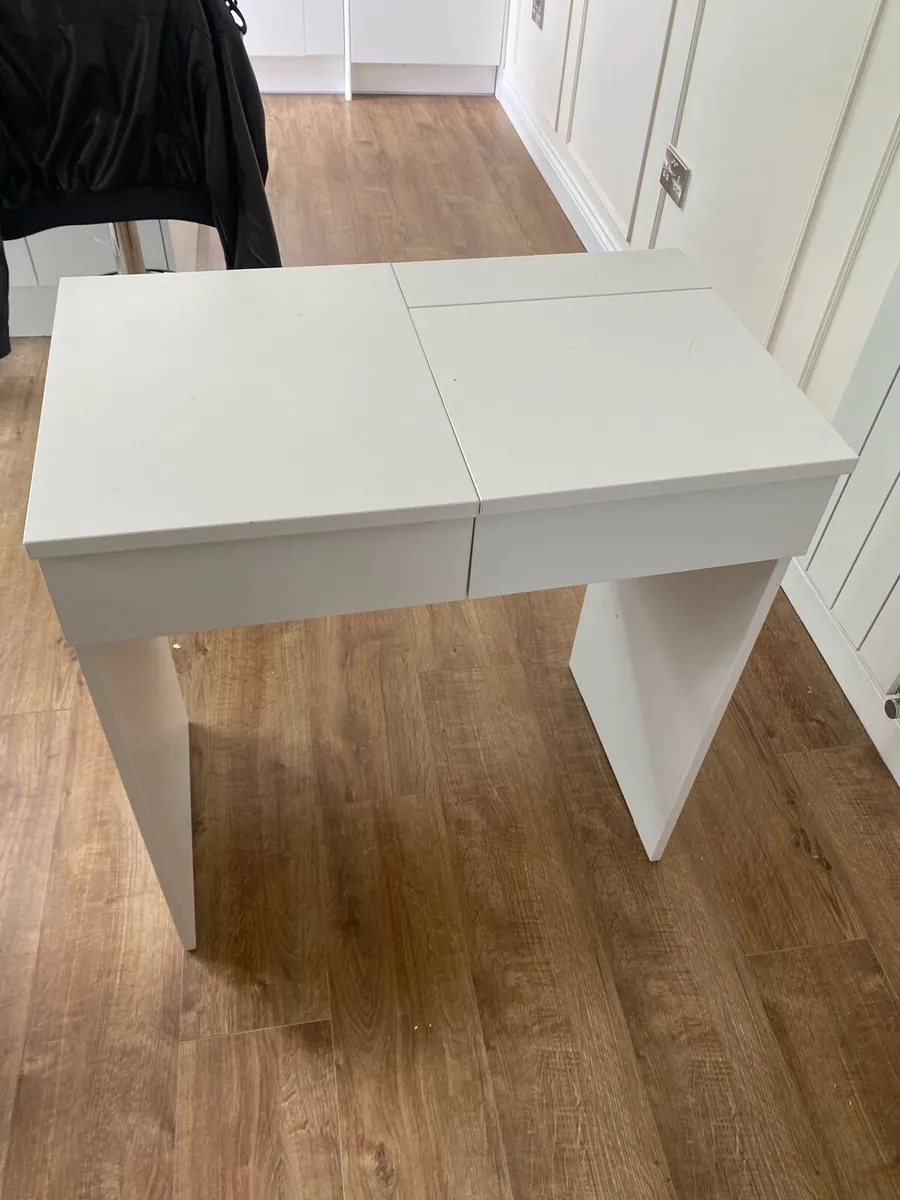 Desk / Storage - Image 4