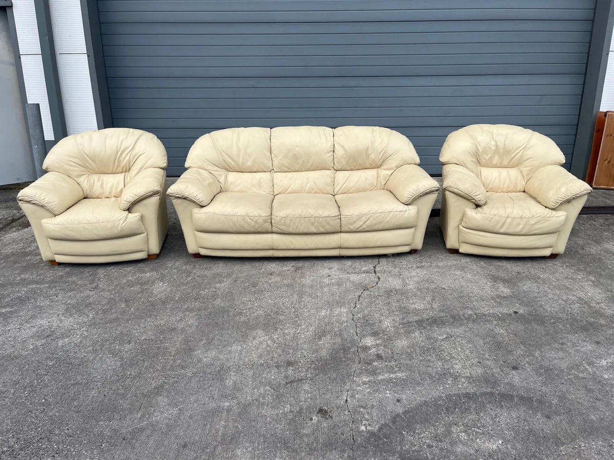 Cream leather 3 1 1