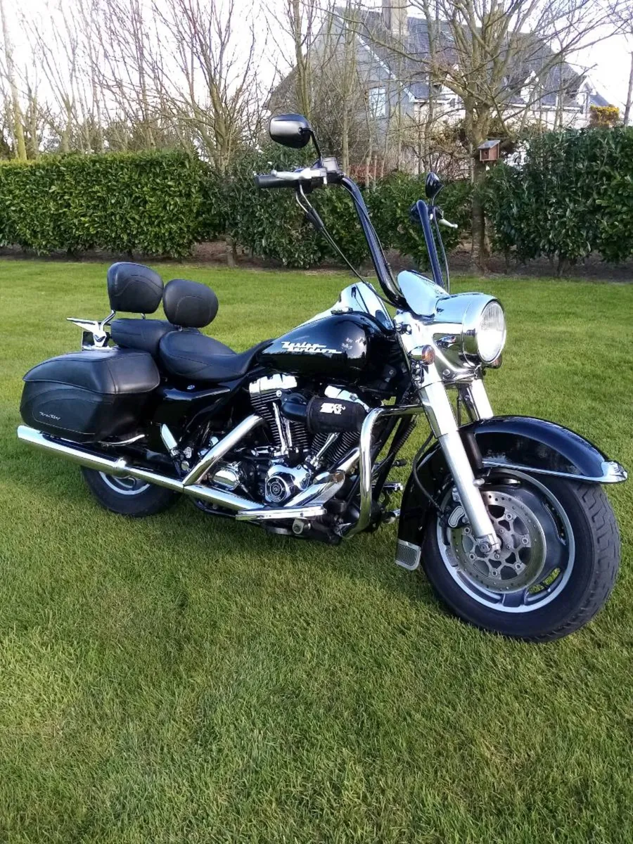 Harley Davidson Road king custom - Image 1