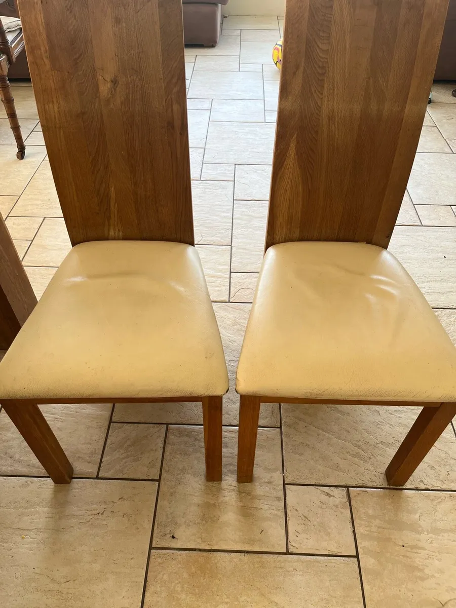 6 solid oak dining chairs - Image 1