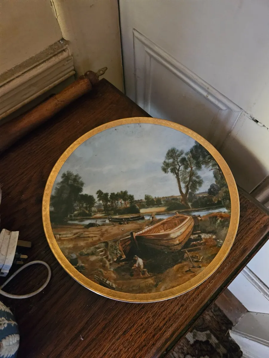 Vintage Arklow Pottery Plate - Image 1