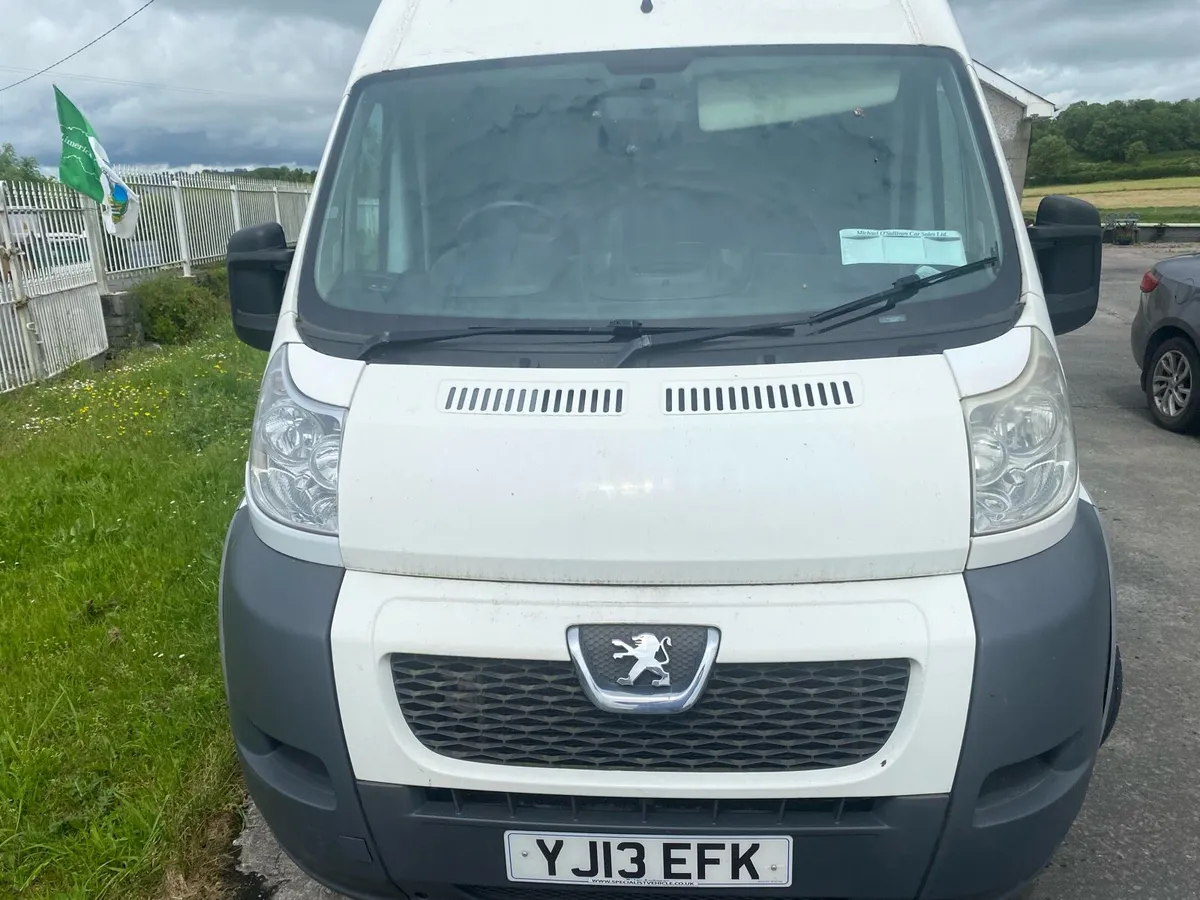 Camper - Image 1