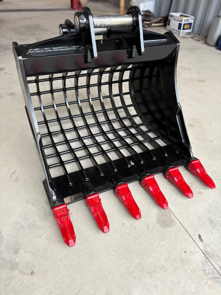 NEW JN 8 TON RIDDLE BUCKET - Image 4