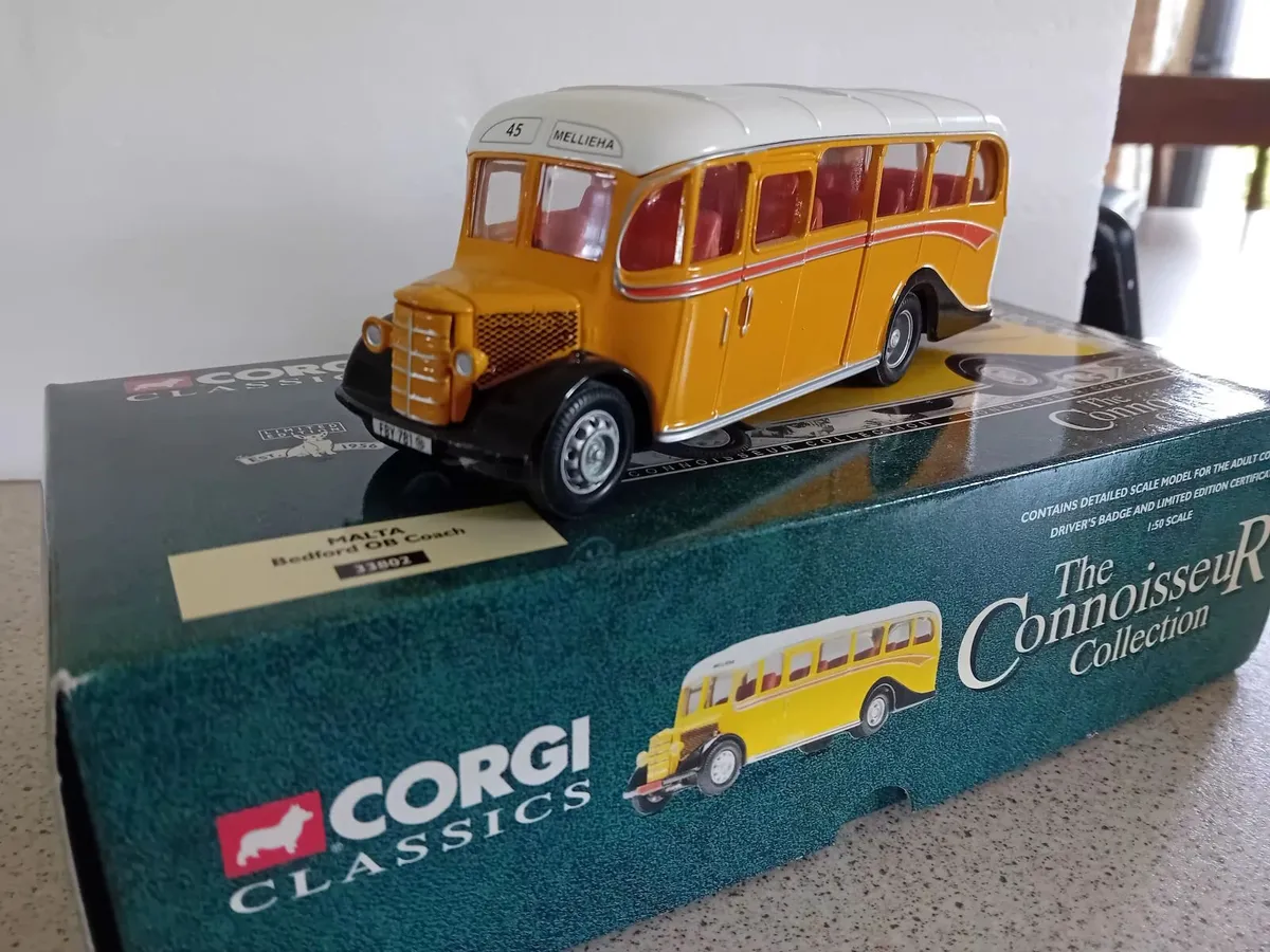 Corgi Bus Models - Image 2