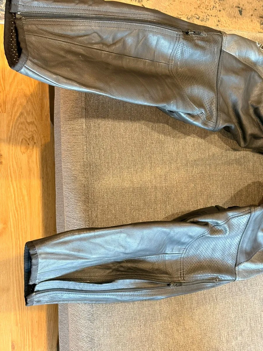 Dainese leather pants - Image 2