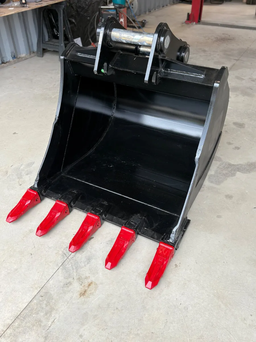 NEW 13 TON 42” DIGGING BUCKET - Image 4