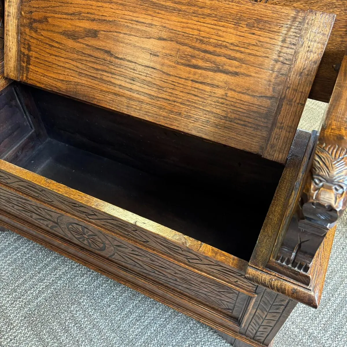 Antique monks bench with storage - Image 4