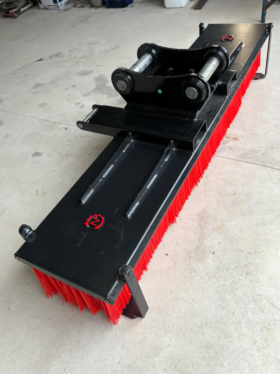 NEW 8FT SWEEPER BRUSH - Image 1