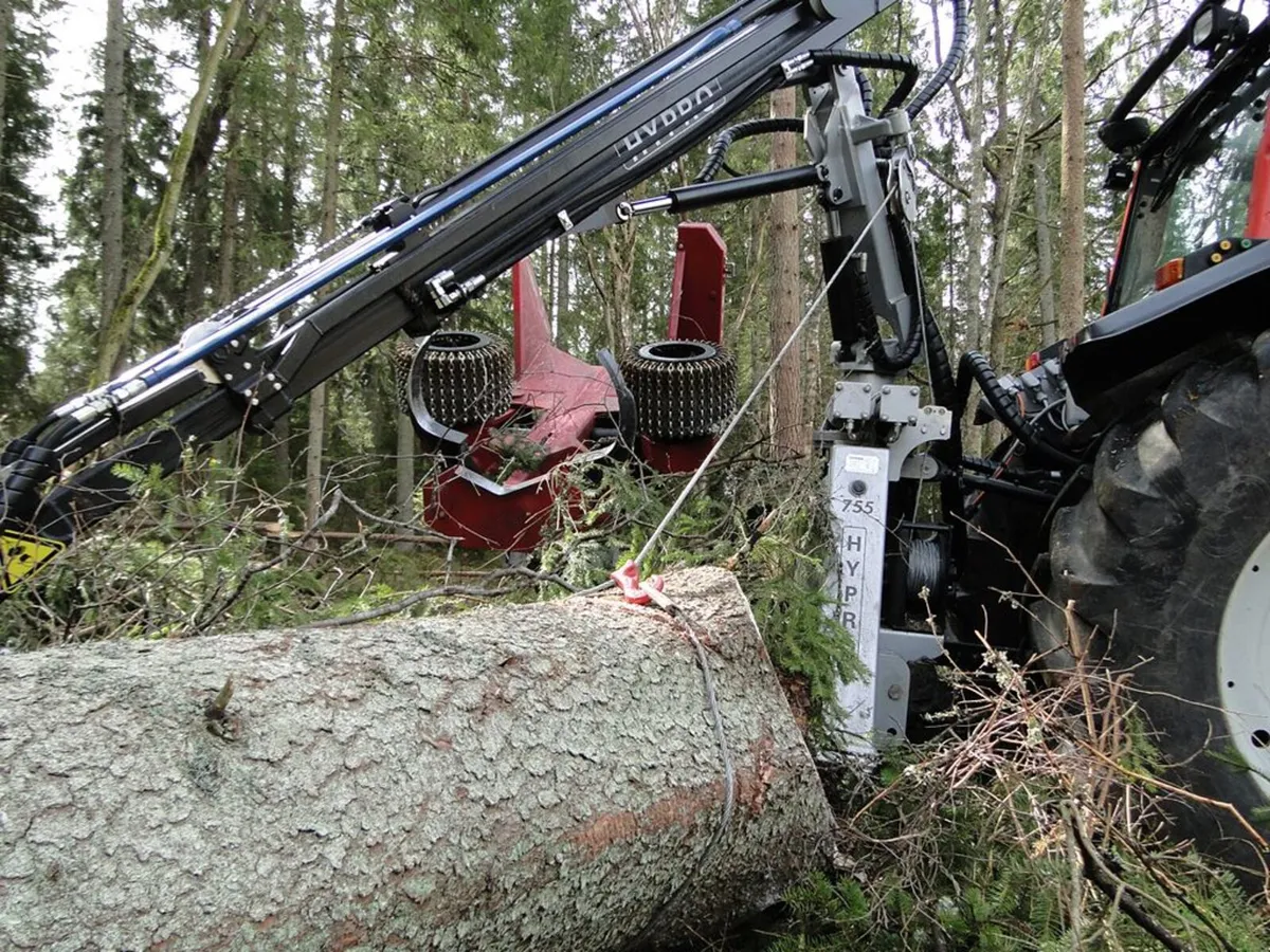 Hypro 755 HB Wheel-Mounted Tractor Processor - Image 3