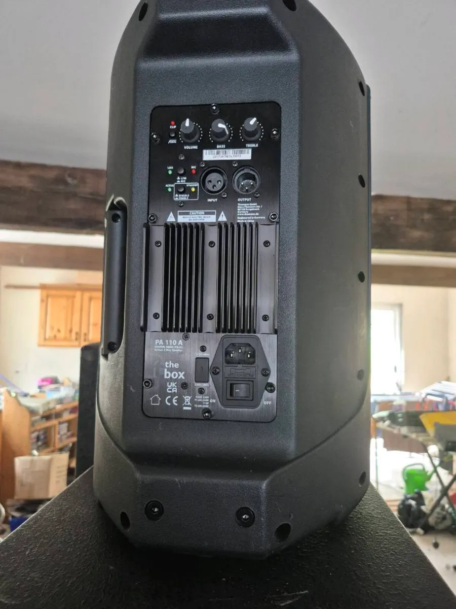 The box P.A small system - Image 1