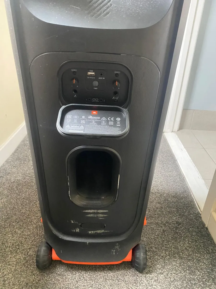 JBL speaker - Image 3