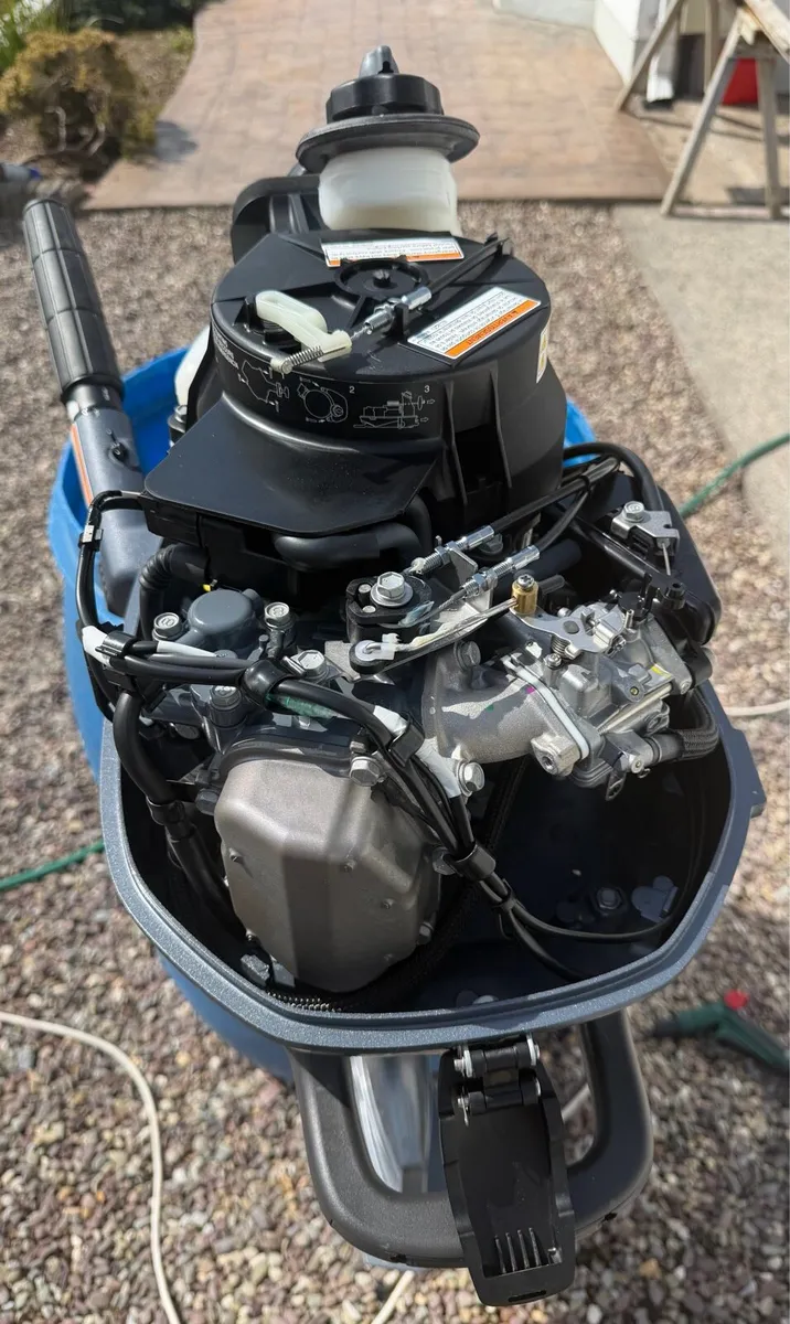 Brand New Yamaha 6CMHL Four Stroke Outboard - Image 4