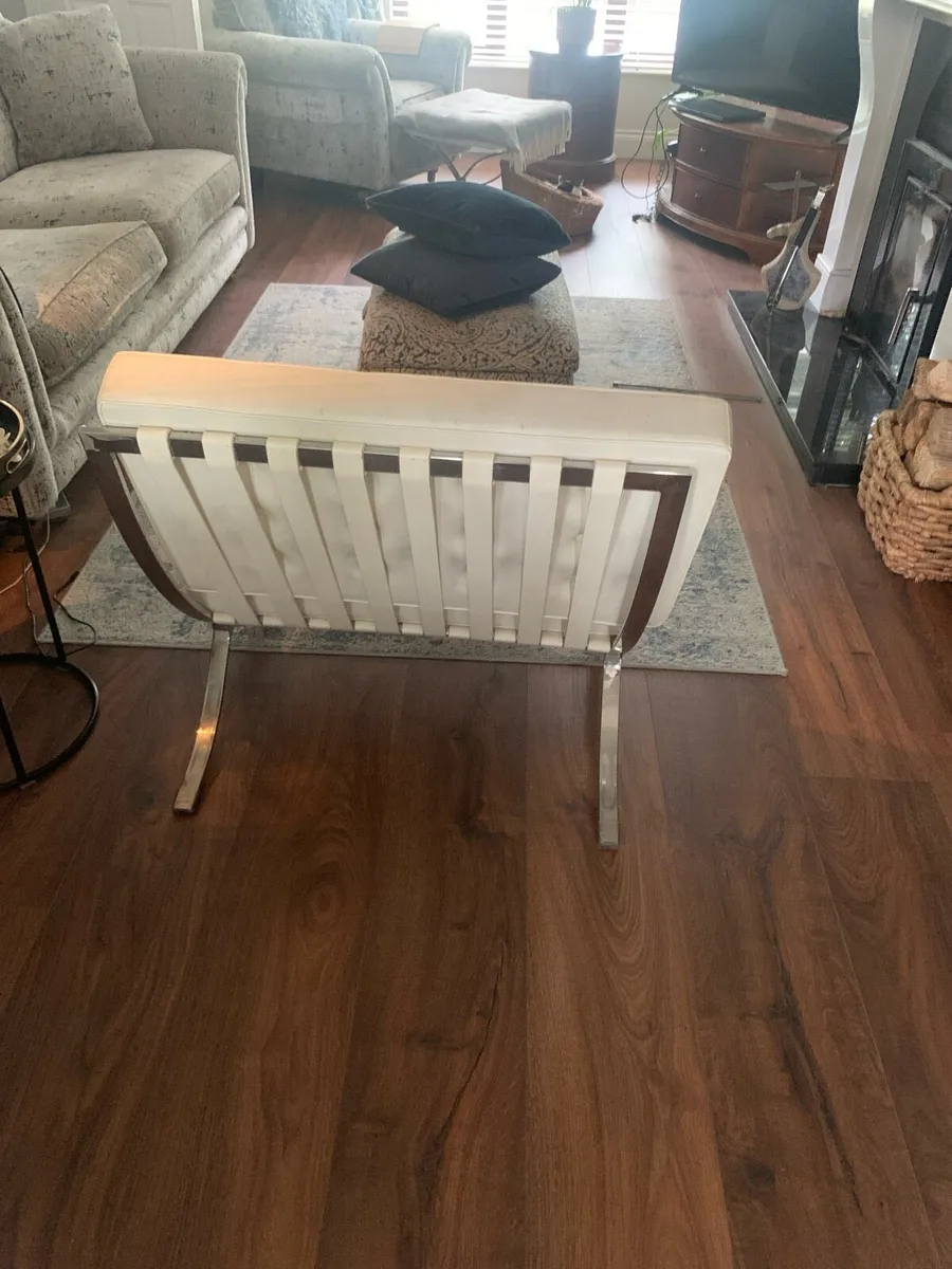 2 Barcelona Chairs - Image 2