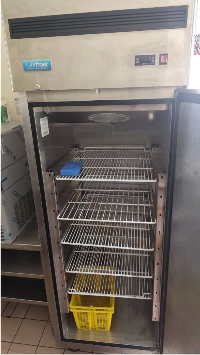 Upright single door Freezers, Unifrost & CoolHead - Image 4