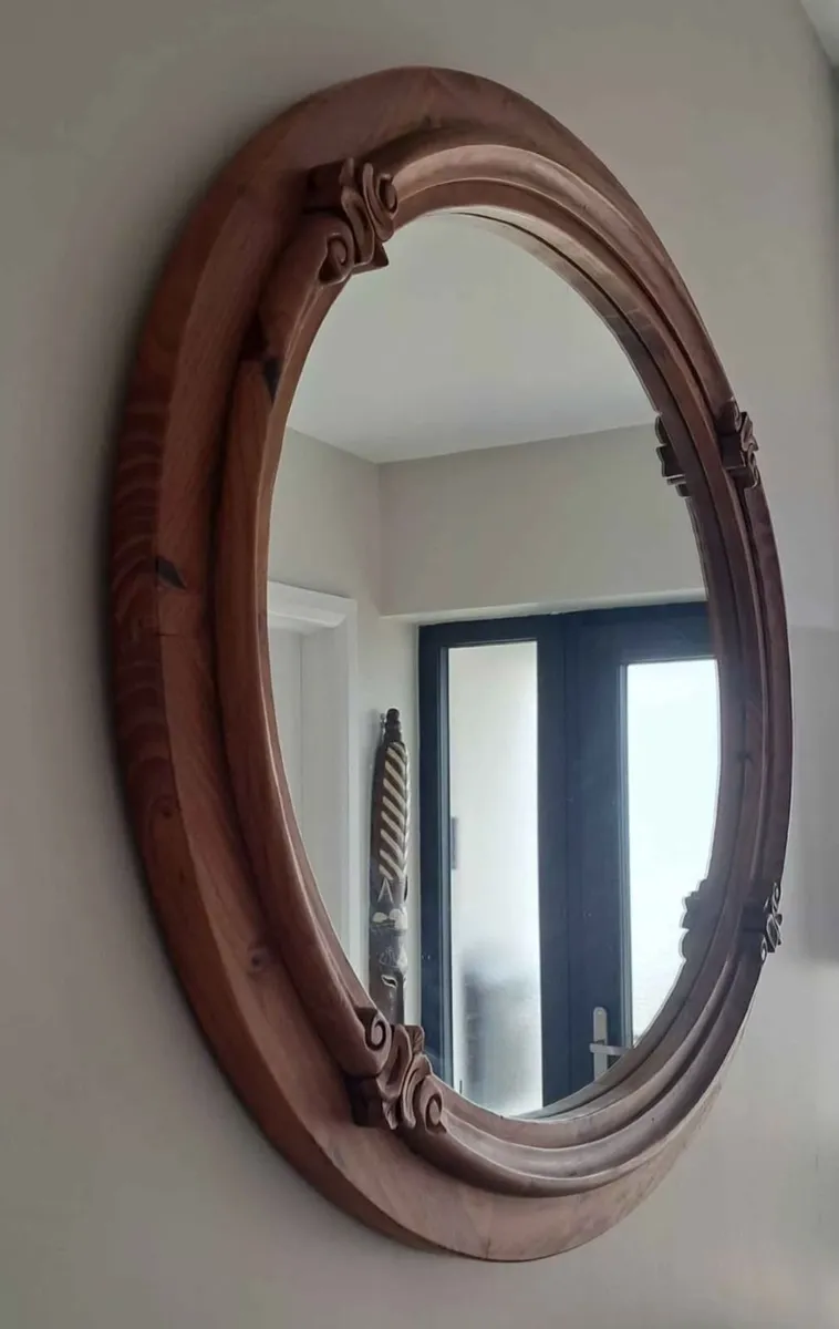 Large oval solid wood wall mirror - Image 3