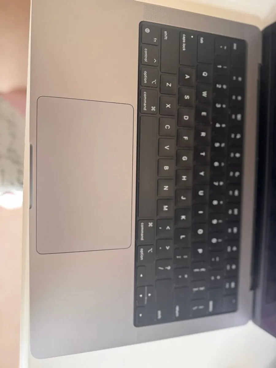 Macbook Pro 14" (2021) Apple M1 Pro 16gb Ram 512gb Ssd - Image 3
