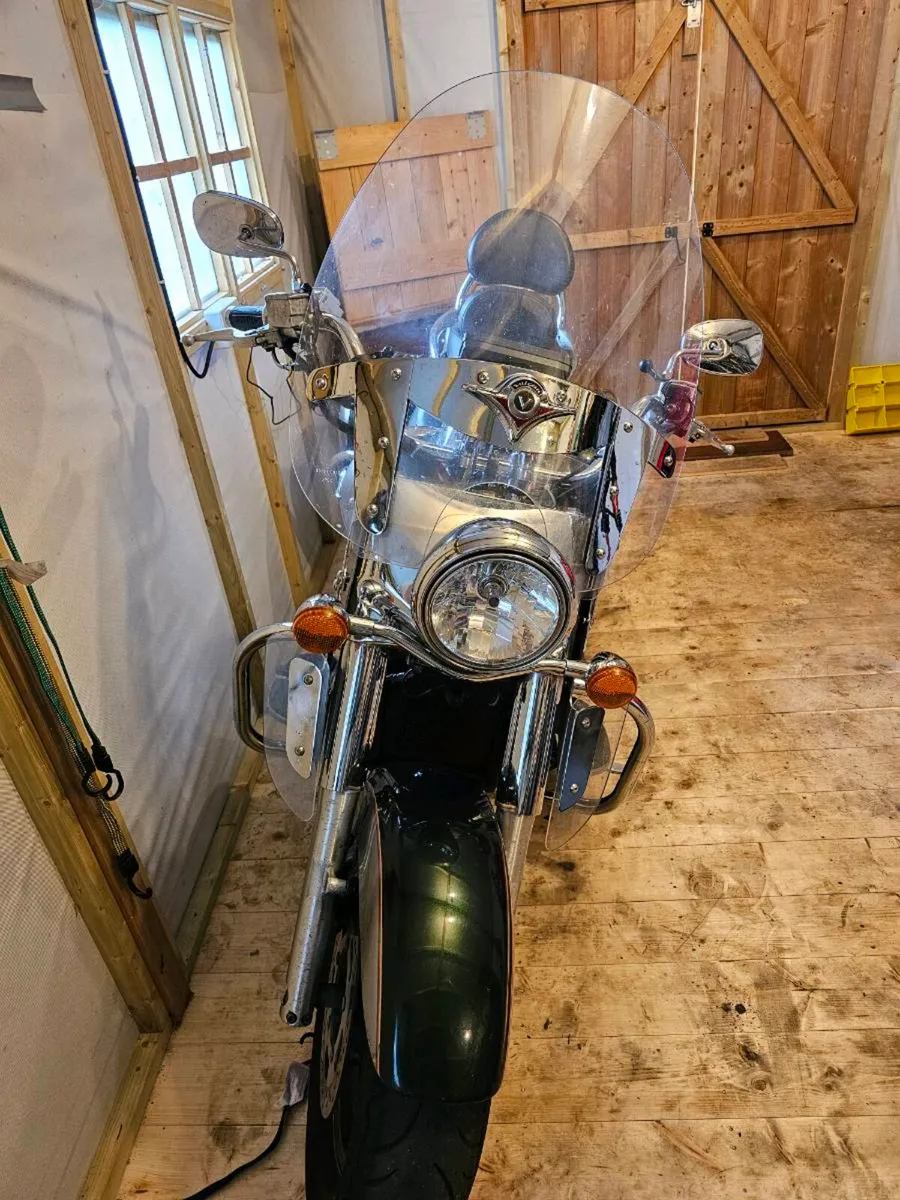 Kawasaki Vulcan VN1600 Nomad - Image 2