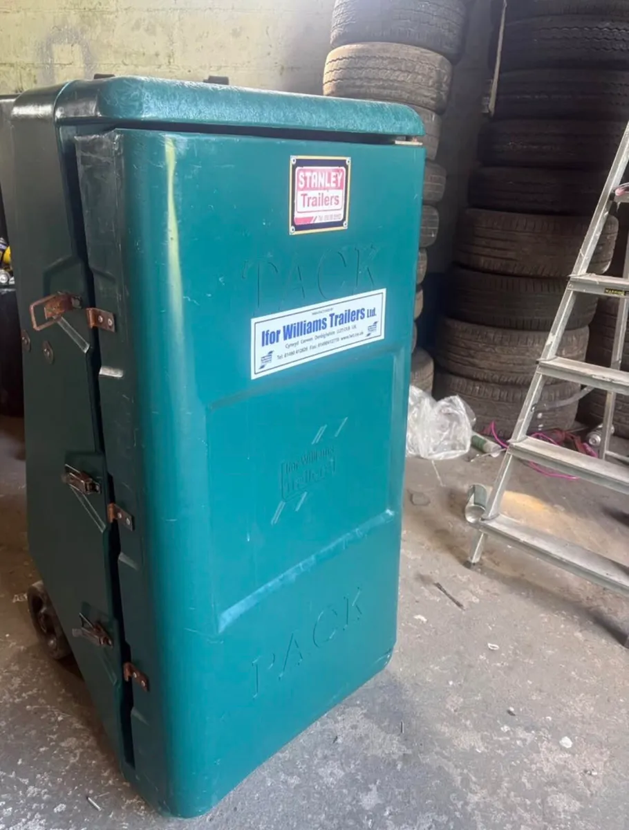 Iforwillams tack box - Image 2