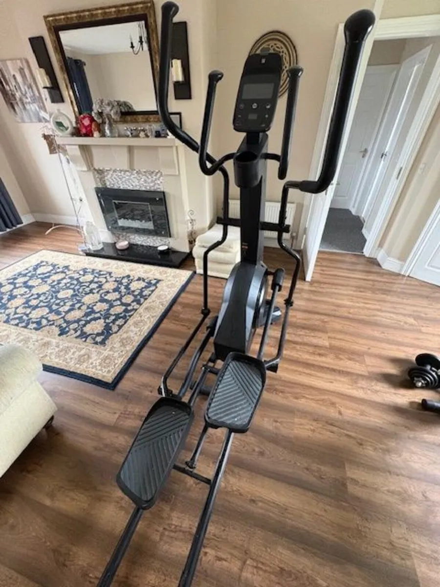 Bodytone Cross Trainer / Elliptical Trainer - Image 2