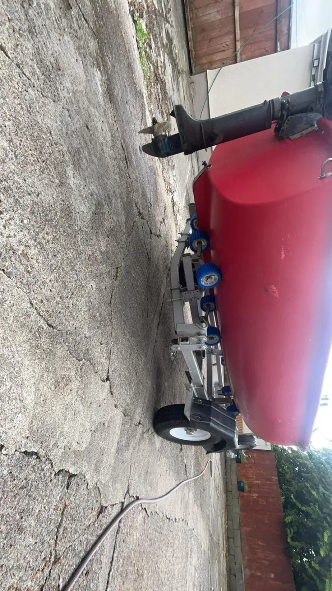 12ft lake boat - Image 4