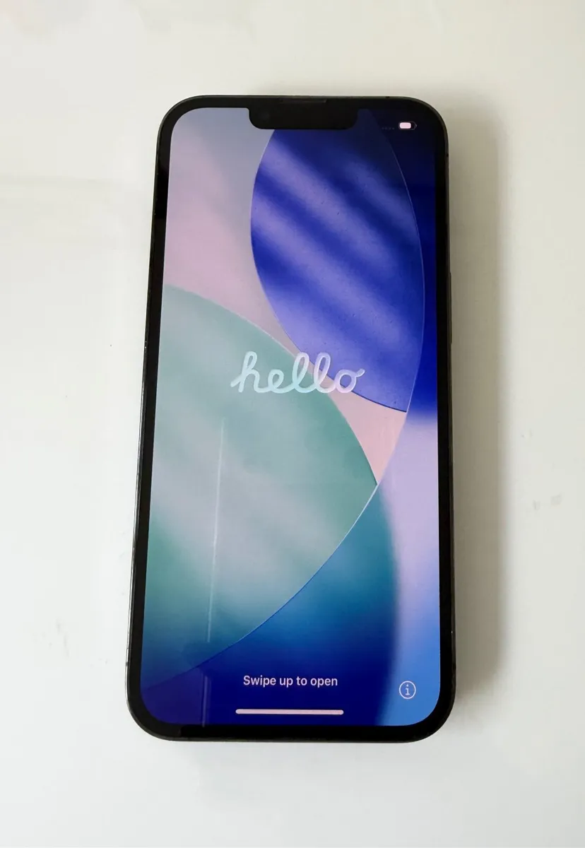 iPhone 13 pro - Image 1