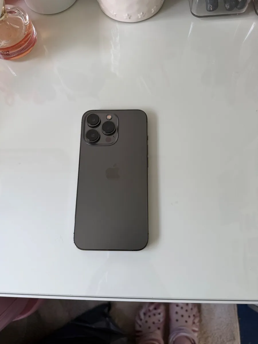 iPhone 13 pro - Image 3
