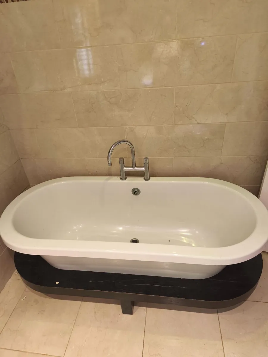 Bath 🛁 - Image 2