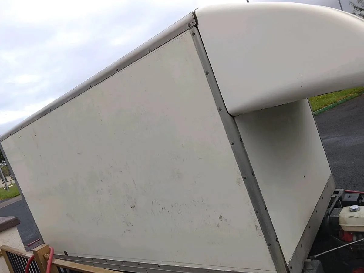 Luton box for truck - Image 1