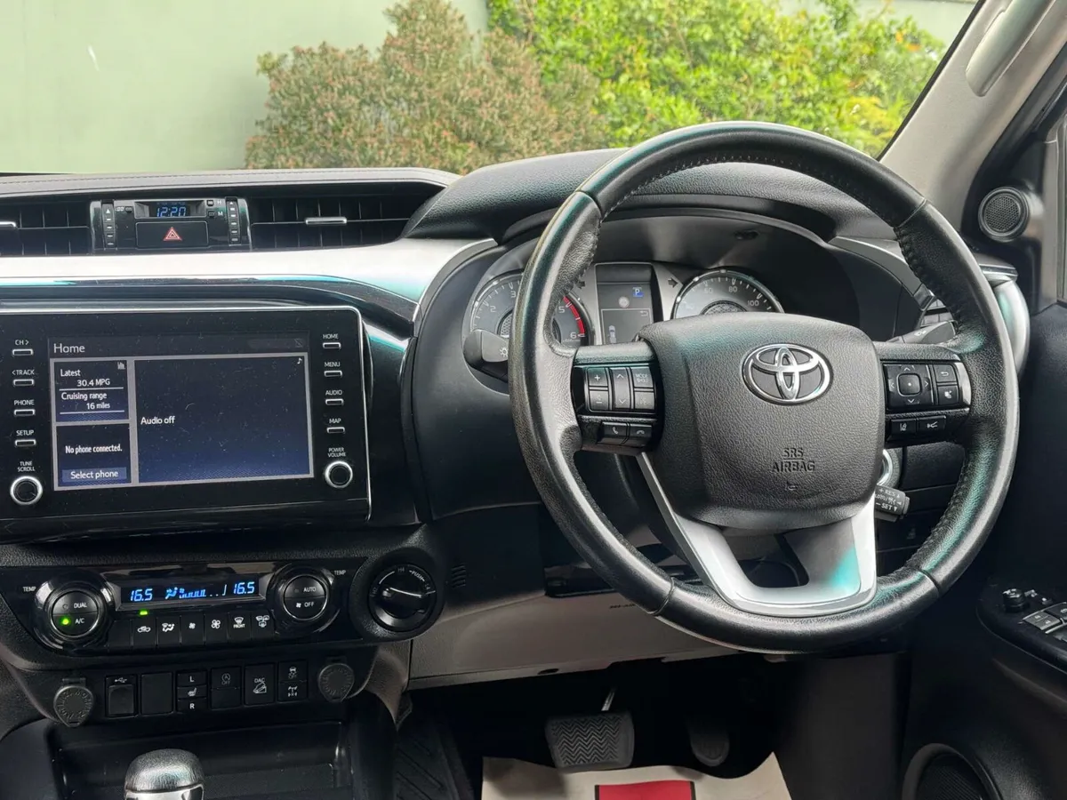 Toyota Hilux 2022, No Brexit Fees, 2.8. - Image 3