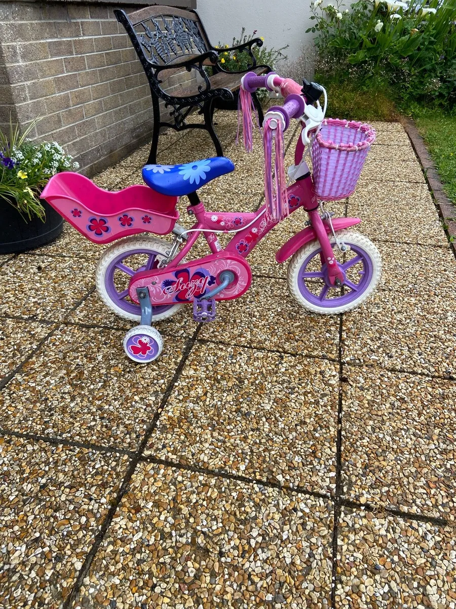 Child’s. Bicycle - Image 1