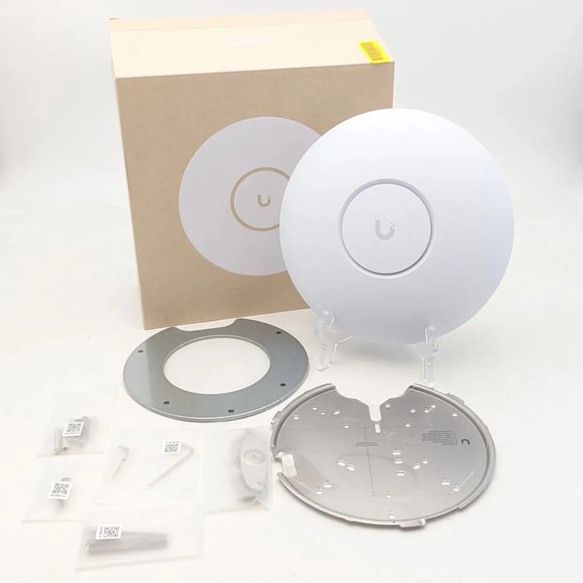 Unifi U7 Pro - Image 1