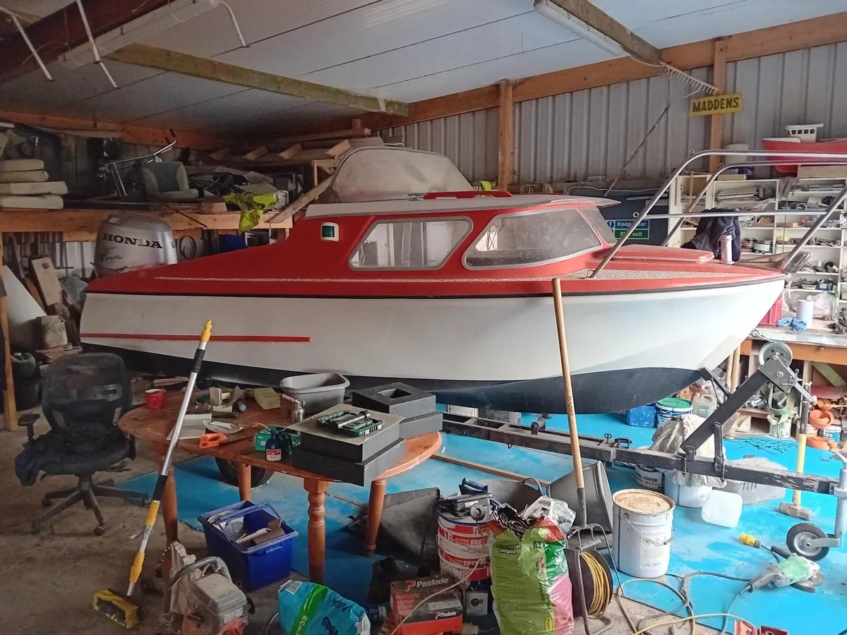 Cabin Cruiser - Image 1