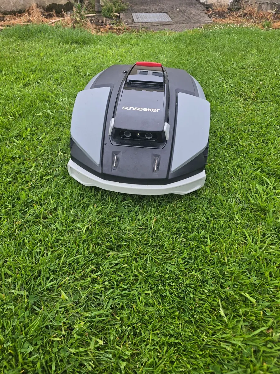 Sunseeker s5 robot lawn mower - Image 2