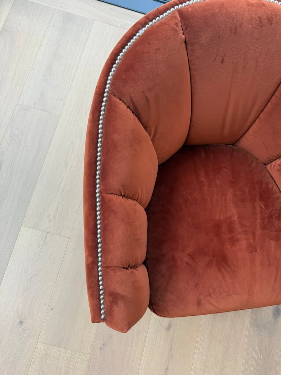 Chair - Image 4