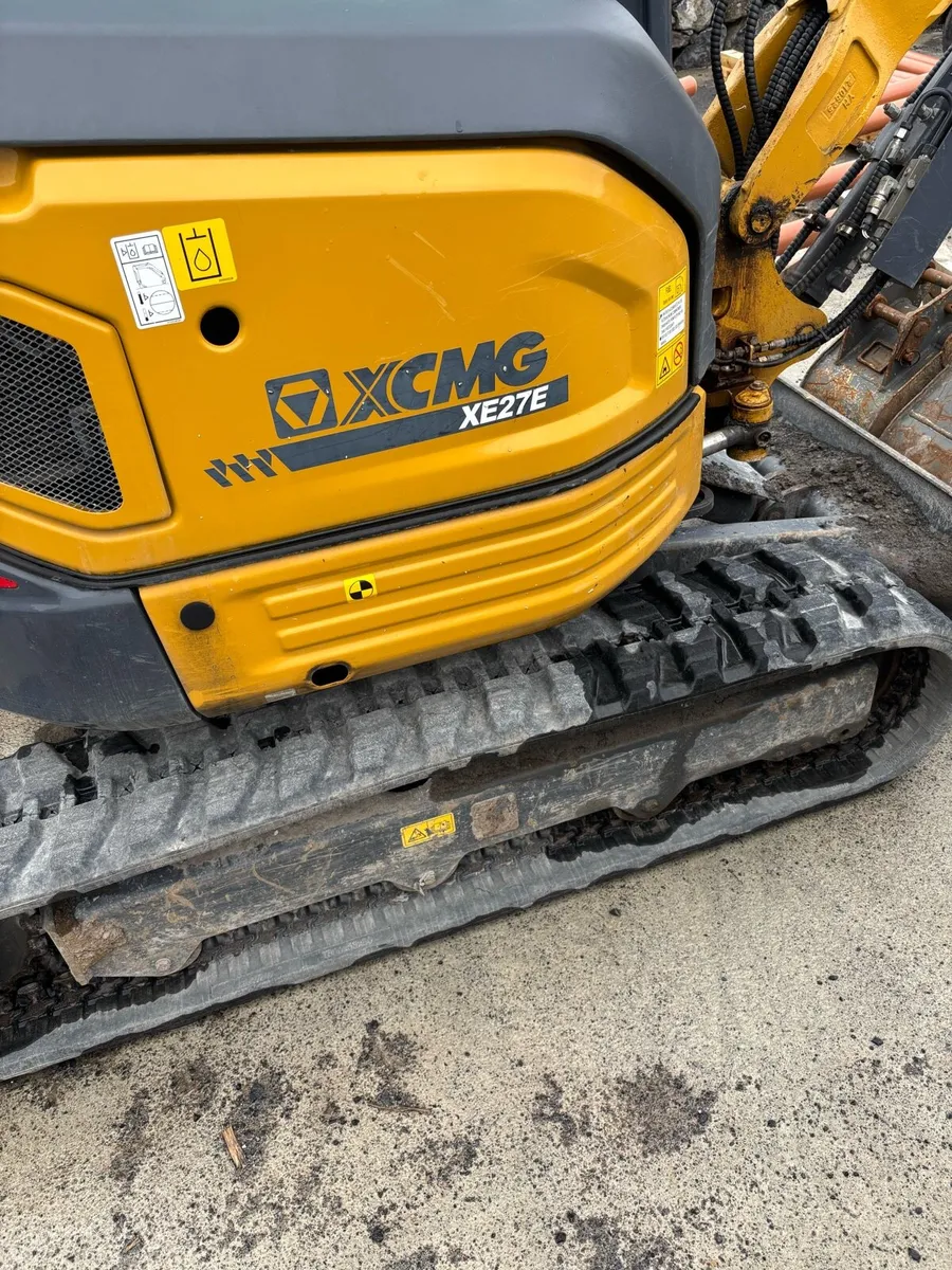 Mini digger - Image 3