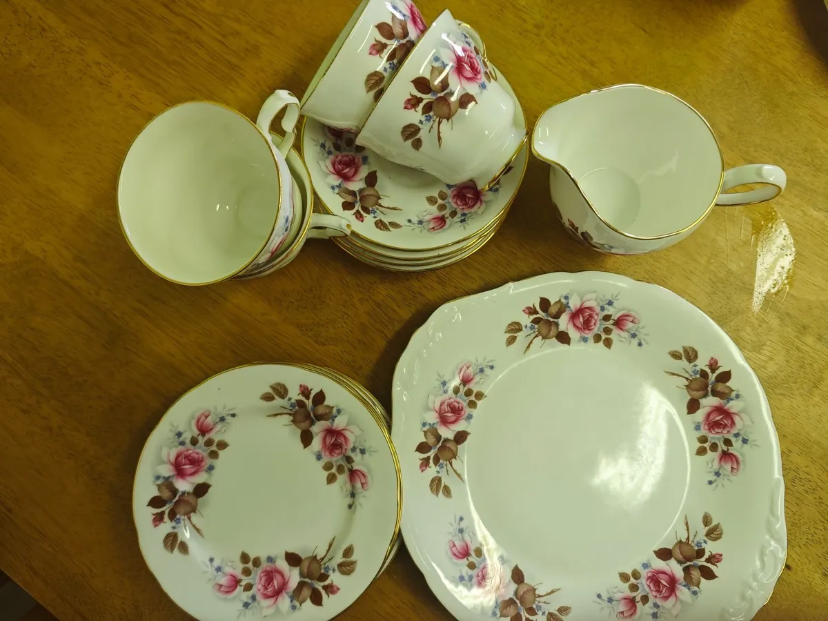 China Tea Sets - Image 1