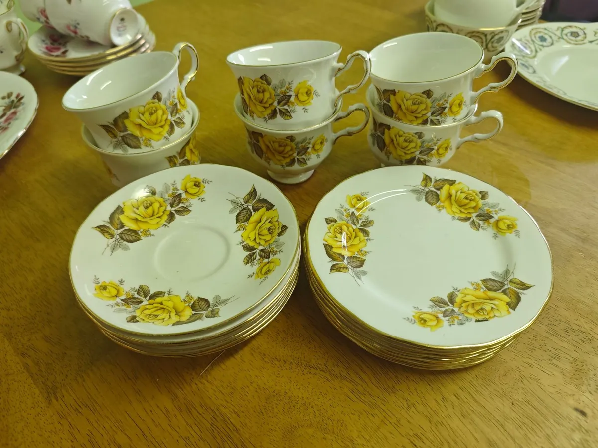 China Tea Sets - Image 2