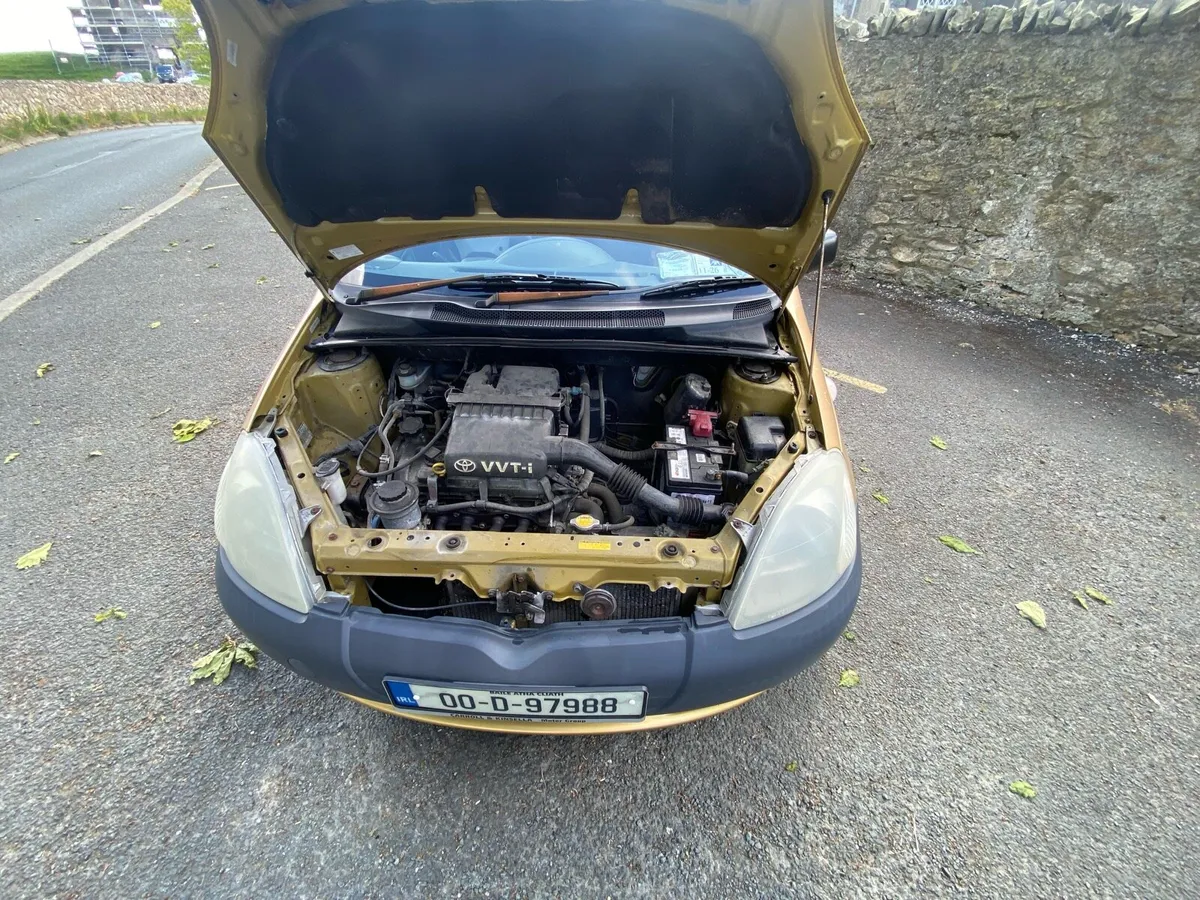 Toyota Yaris 25k miles Fresh Nct - Image 4