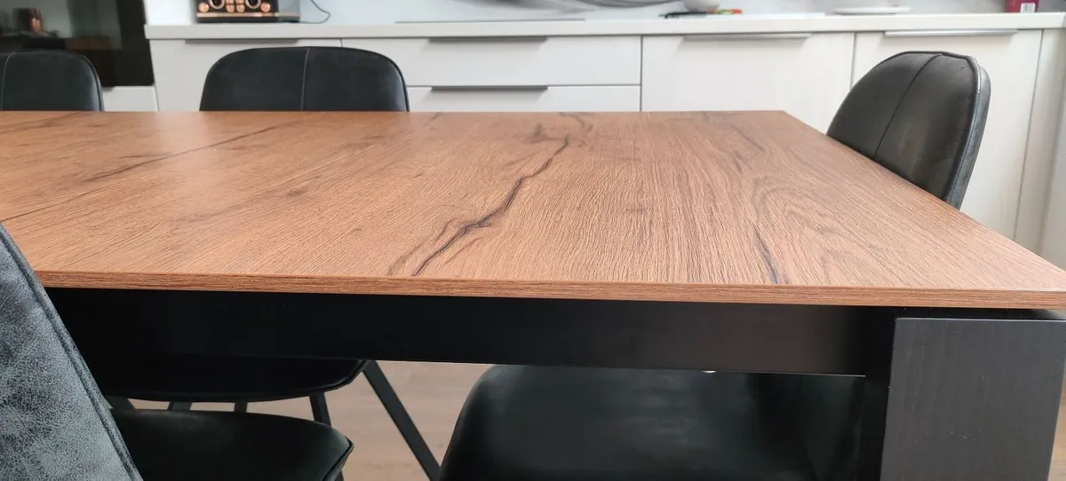 Dinning table with chairs - Image 1