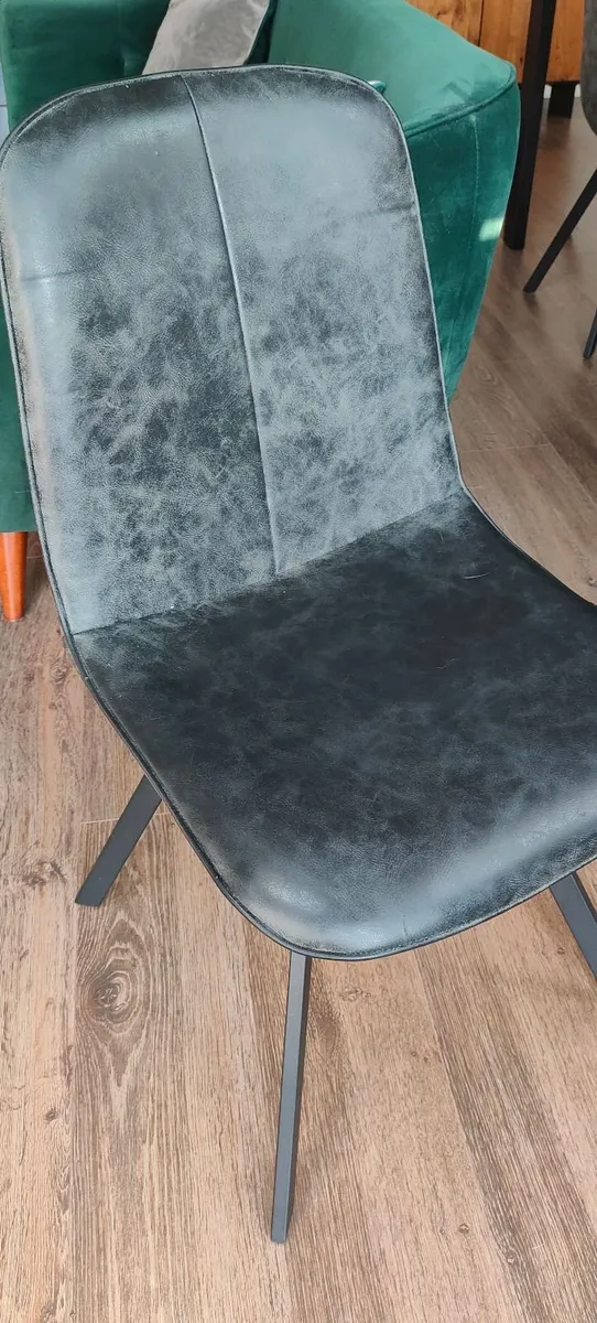 Dinning table with chairs - Image 2