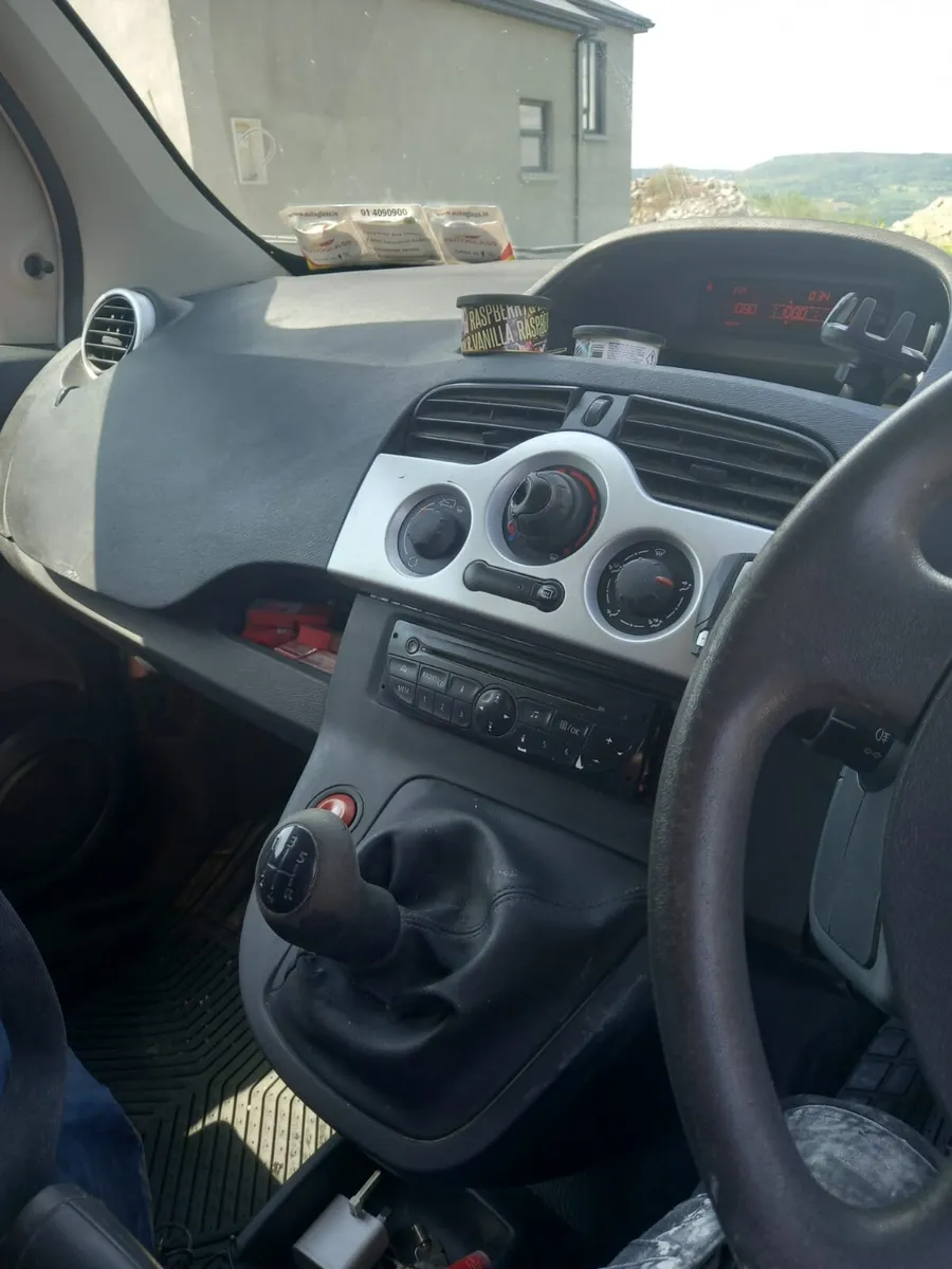 Renault kangoo - Image 2