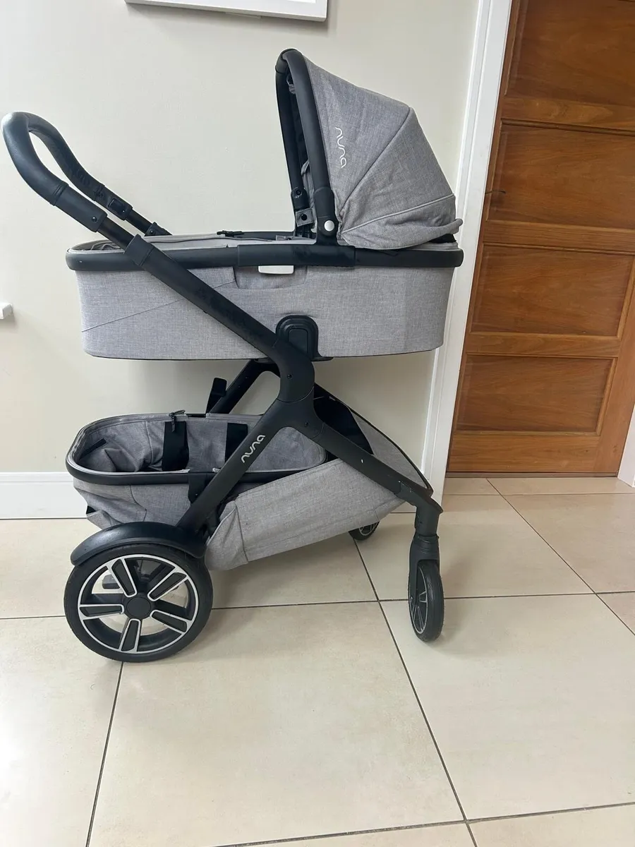 Excellent condition Nuna Demi Grow Buggy - Image 1