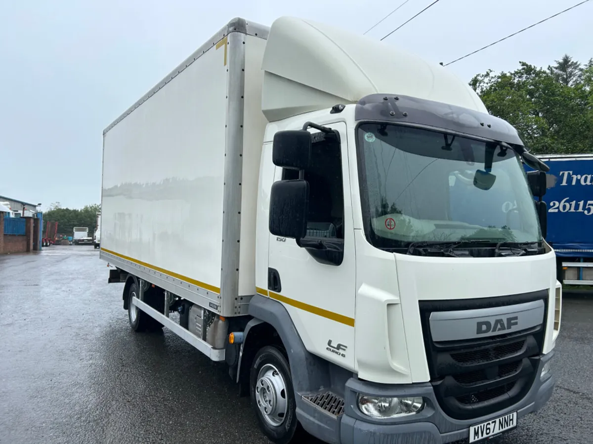 2017 Daf lf150 7.5 ton box with tail lift - Image 3